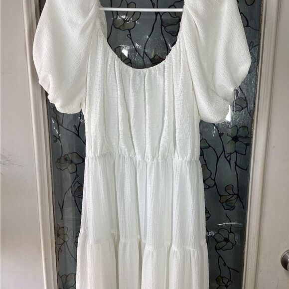 ASTR the label White snickered maxi dress  Size‎ Medium - Picture 7 of 14